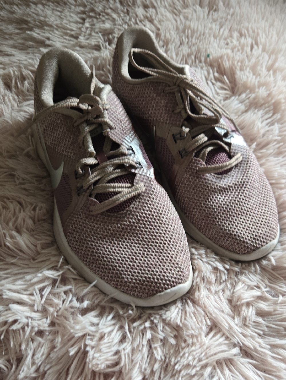 Nike Flex Women's Neutral Pink Knit Athletic Sneakers size 8